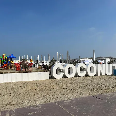 Apartament Luxueus Nieuw Zonnig Hoekappartement Seaview Heldenplein - Ruime Garagebox - 2 Fietsen *