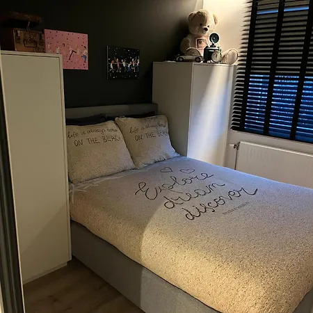 Luxueus Nieuw Zonnig Hoekappartement Seaview Heldenplein - Ruime Garagebox - 2 Fietsen Apartament Knokke-Heist