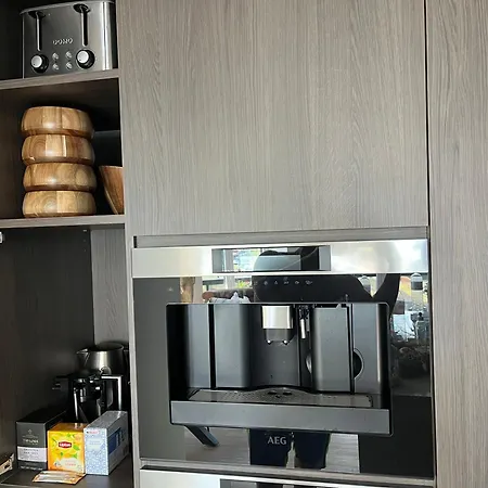 Apartament Luxueus Nieuw Zonnig Hoekappartement Seaview Heldenplein - Ruime Garagebox - 2 Fietsen Knokke-Heist